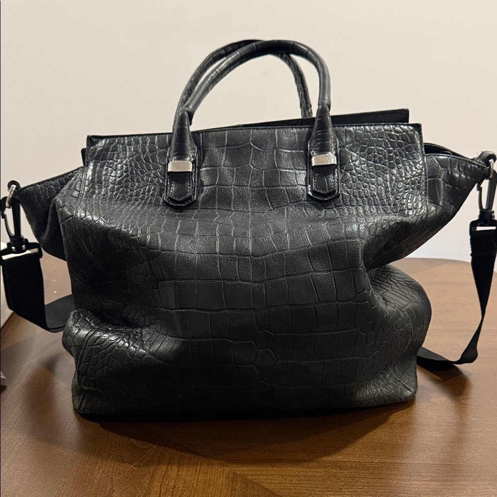 Danier Croc-Embossed Black Leather Tote Bag – Large Structured Work Bag